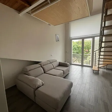 Civico 9 * イグレージアス